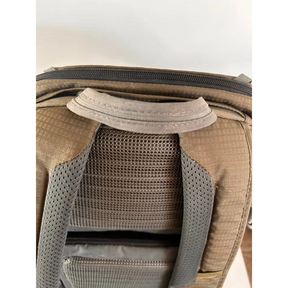 Lowepro Flipside Trek BP 450 AW DSLR Camera Hiking Backpack Gray Green